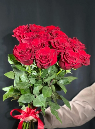 Роза Эксплорер 60см 15шт от интернет-магазина цветов в 