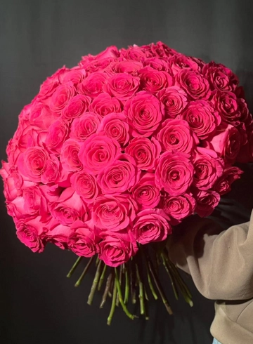 Монобукет 101 причина любить от интернет-магазина цветов в 