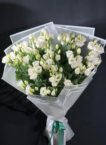 Монобукет Белые эустома букет от интернет-магазина цветов в 